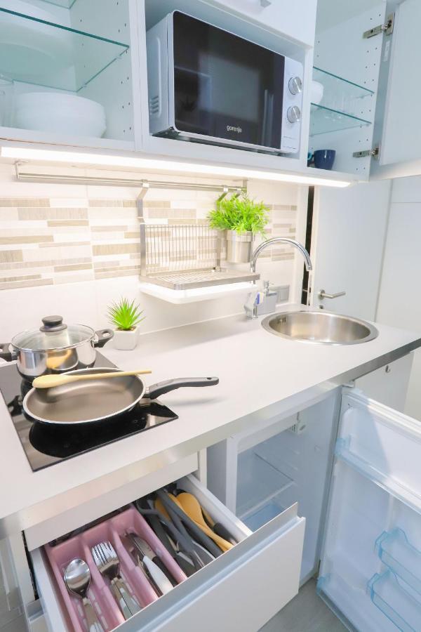 Silver Lodge Ezuestpart Apartman Siófok Exteriör bild